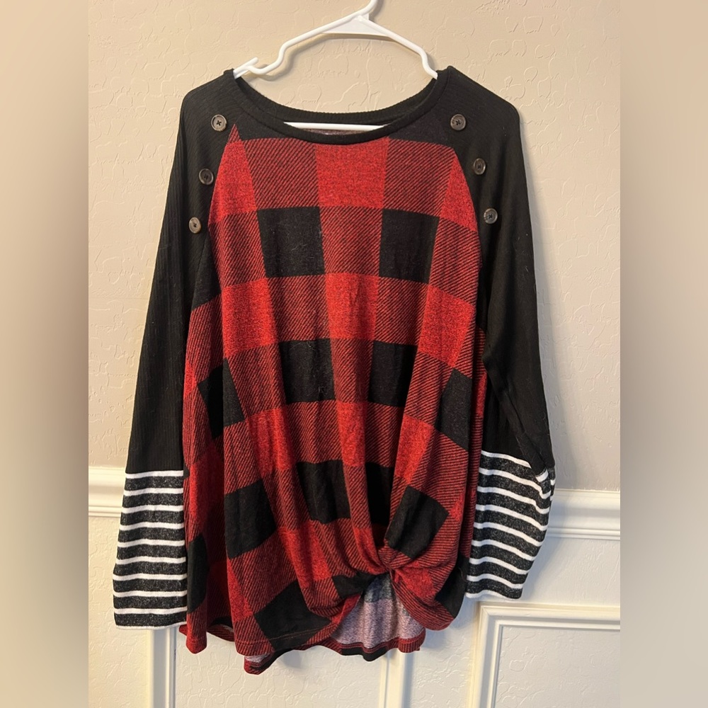 Maurice’s Buffalo Plaid long sleeve shirt XXL